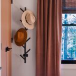 Tiffany Brooks Instagram - Color-blocking with paint from my custom Color Collection by @hgtvhomebysherwinwilliams? Yes, please! Forever obsessed with this combination of Reddened Earth and Sashay Sand in the guest bedroom of HGTV Smart Home 2024 😍 🔗:hgtvhomebysherwinwilliams.com/en/inspiration/2024-hgtv-smart-home . . . #HGSW #HGTVSmartHome #HGTV #SherwinWilliams #HGTVHomeBySherwinWilliams #paint #custom #colorblocking #interiordesign #painttrends