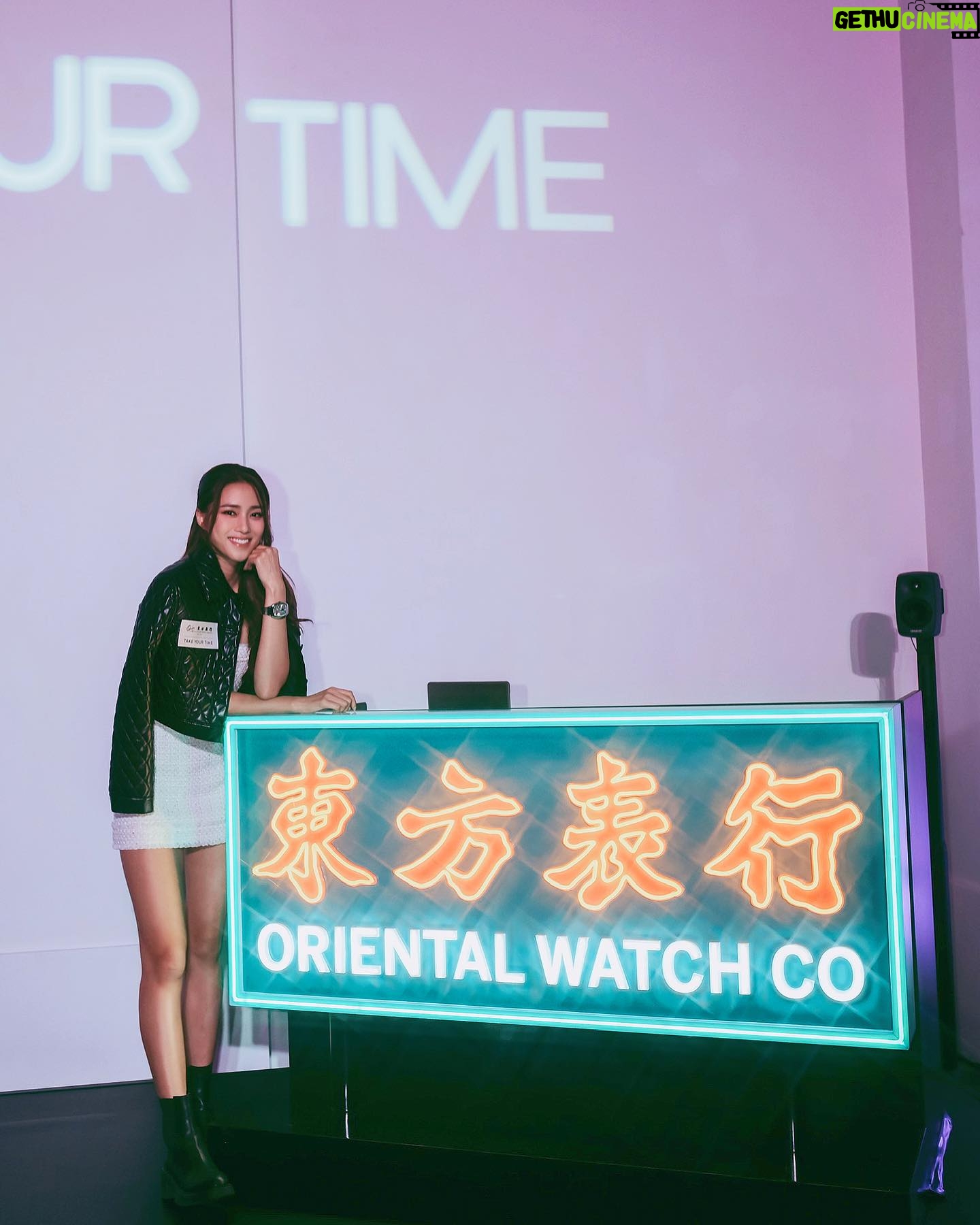 Tiffany Lau Instagram - life flies by us quickly, so itβs important to remember to Take Your Time! π i had a great time at the @orientalwatchcompany party and loved seeing all the beautiful and unique watches everyone had on! π here i am wearing the Franck Muller Vanguard Slim Vintage Classic π #orientalwatchcompany #OWCTakeYourTime #ζ±ζΉθ‘¨θ‘ @franckmuller_hkmacau #FranckMuller #FranckMullerHKMacau