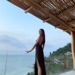 Tiffany Lau Instagram – goodbye 2023 ❤️
thank you for the wisdom, the growth, the love, and the memories 🥰
hoping for an even better 2024 🥳🤞🏻