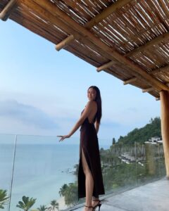 Tiffany Lau Instagram - goodbye 2023 ❤️ thank you for the wisdom, the growth, the love, and the memories 🥰 hoping for an even better 2024 🥳🤞🏻