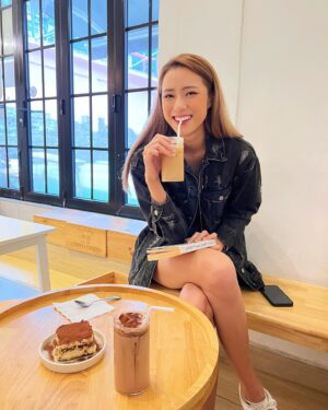 Tiffany Lau Instagram - just me laughing at myself for being one of those ppl that uses a book as prop instead of actually reading it 🫣😅 but on a serious note, i do wanna get into reading! any book recs? 🤭