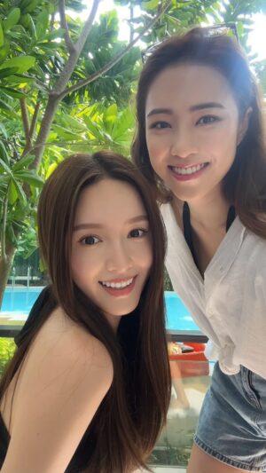 Tiffany Lau Instagram - When the girls trip finally made it out of the chat 🥥🌴✈️ @laminierapattaya