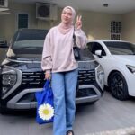 Tika Bravani Instagram - "Kenalin, saya T̸i̸k̸a̸ ibunya Kalam" Gitulah di sekolah anak pagi ini. Nama sendiri nggak lagi penting.🙃