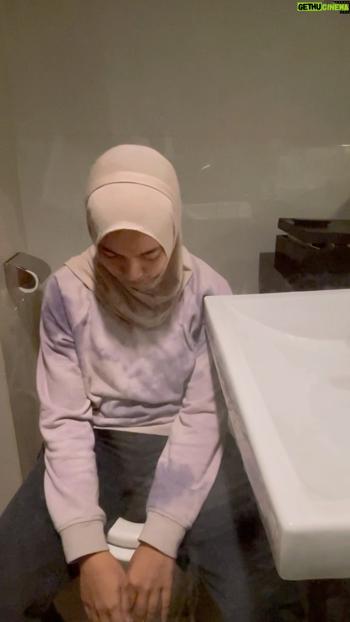 Tika Bravani - 4.2K Likes - Dalam film pendek berjudul "Ganggu"