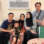 Tika Bravani Instagram - Kalau udah kumpul pasti ngga jauh dari makan enak dan haha hihi. We will definitely miss you guys. Have a great adventure in Canada yaa.. semoga selalu dirahmati Allah @cindyfatikasari18 @tengku_firmansyah ❤️