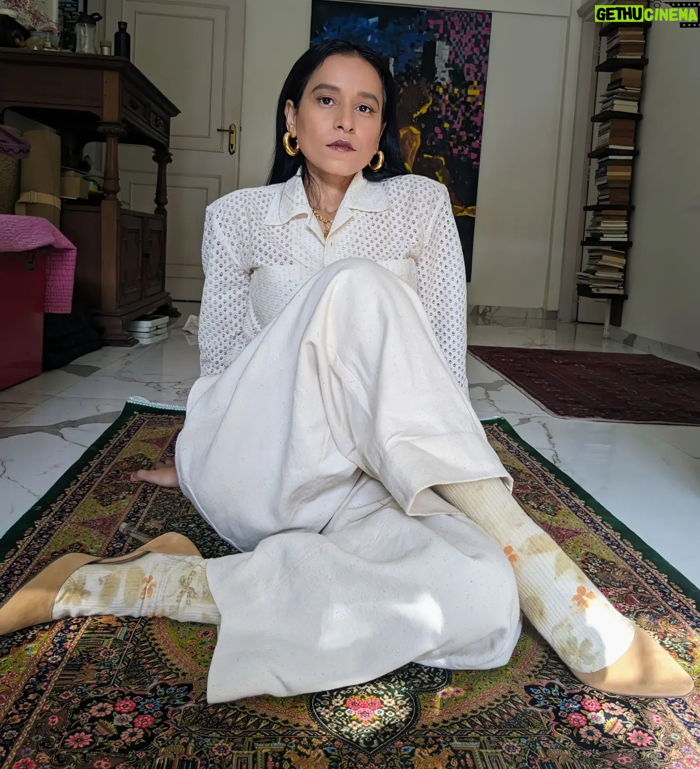 Tillotama Shome Instagram - Magic carpet moments. Lace shirt from @homelandelegies Pants @1111clothing Flower dyed Sock game on @kokun.india HMU @themakeupwaley @hairstyler_artist Jewellery @e3kjewelry Assisted and photographed by @raju.mahto8march