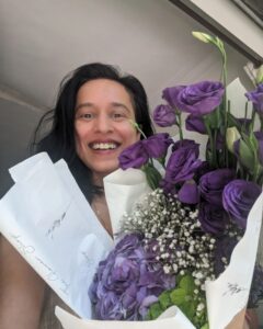 Tillotama Shome Instagram - Happy Sunday All!! Eustomas and Hydrangea love for the week to come from @theflowershop.one A broken Eustomas for a shot of love.