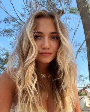 Tilly Keeper Instagram - 🍯