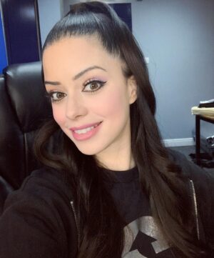 Tina Barrett Instagram - #Dublin #arena  #letsgo #goodtimes #tour @sclub 😜🙌💗💋