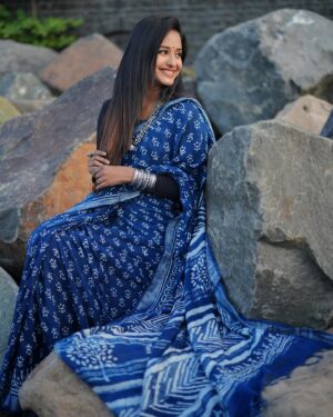 Tina Philip Instagram - Wrapped in elegance, draped in grace ✨

Wearing: @teejhindia 
Jewellery: @teejhindia 
Clicked by: @shotbysakar 
Managed by: @imanilsharmaa