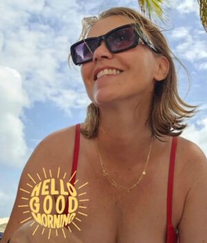 Tina Ruland Instagram - Good morning sunshine!
Ok, Bikiniwetter ist in Berlin zwar noch nicht angesagt, aber immerhin scheint die Sonne! So soll es sein, so kann es bleiben.
Macht mir gleich gute Laune- Euch auch?
.
#schauspieler #Schauspielerin #Hauptstadt #berlin #Reisende #traveller #travelblogger #reiseblogger #reisenmitkindern #teisenmachtglücklich #travelwithfriends #travelwithkids #travel #bikiniwetter #bikin