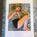 Tinne Oltmans Instagram – 3 jaar eigen muziek maken.
3 jaar Verdrijf Me.
1 jaar Wat Je Doet Met Mij.
3 jaar genieten🧡

Dank jullie wel! Swipe voor een throwback.