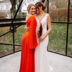 Tinne Oltmans Instagram – Mijn laatste post van 2022 geef ik aan mijn zus en een stukje van mijn speech♥️

My sister is one of the most important persons in my life. I am so happy that I’m the big sister of such a wonderful person.

There are so many words that I could say. So many stories. But there are no words, not enough minutes in a lifetime, to tell you how much I love you.

I can’t wait to see what a wonderful person you will become. Enjoy this new chapter in your love and live. You both deserve the best.
I love you.