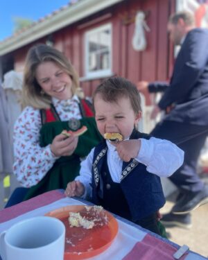 Tiril Sjåstad Christiansen Instagram - Gratulerer med dagen 🇳🇴
