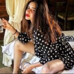Tithi Raaj Instagram - What’s your Focus ? 😎 . No seriously .. #dontcare #youshouldnt #either #black #behaviour #🖤 Dress : @zara