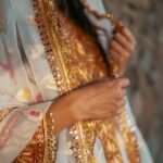 Tithi Raaj Instagram - PoV: Living a dream ✨ Wearing : @vieenrosedesignerstore #kashmir #traditions #culture #travel #luxury #lifestyle #beauty #creation #allthingsart