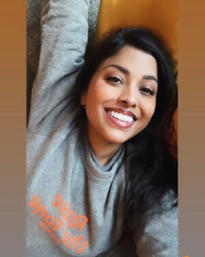Tiya Sircar Instagram - Proof of life. ☺️ Back in LA and ready to take 2024 head on! How are y’all doin? Hope everything is coming up roses already in this new year! 🌹😘✌🏽