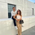 Tiziri Digne Instagram - 📍Abu Dhabi Réf de ma tenue : Top @loewe Pantalon @zara 3046/293 #styleblogger #outfitinspiration #lookdujour #ootdfashion #zarawoman