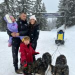 Tiziri Digne Instagram - Dog sledding 🐕❄️ Une expérience incroyable, les paysages étaient magnifiques , les enfants étaient aux anges, tout était parfait ! 🤩 #chiendetraineau #dogsledding #vacances #famille #ski