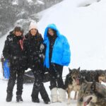 Tiziri Digne Instagram - Dog sledding 🐕❄️ Une expérience incroyable, les paysages étaient magnifiques , les enfants étaient aux anges, tout était parfait ! 🤩 #chiendetraineau #dogsledding #vacances #famille #ski