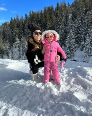 Tiziri Digne Instagram - 3 ans de nous 🎂

J’ai toujours rêvé d’avoir une fille, une petite Inaya, & voilà maintenant 3 ans que tu me combles de bonheur ! Reste toujours cette petite fille souriante, joyeuse, coquine & curieuse ! On t’aime tellement fort petite bichette ! Happy birthday 🎂🩷

#birthday #birthdaygirl #3ans #babygirl