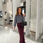 Tiziri Digne Instagram - Let’s talk … 🖤 Ouverture d’un débat aujourd’hui, les slingback de chez Chanel : In ou Out ? Donnez moi votre avis 👍🏼 ou 👎🏼 #styleblogger #outfit #theparisianchique #outfitinspiration #chanel #chanelshoes