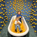 Tiziri Digne Instagram – Family time 💜

Retour sur notre expérience @bubbleplanetexperience ! Un endroit parfait pour les petits (& les grands), on en a bien profité ! 🤩

#famille #family #sortieenfamille #activiteenfant