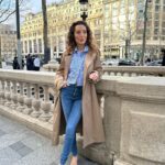 Tiziri Digne Instagram - Parisian style 💋 Vous aimez cette tenue ? BCBG & adapté à la météo 😂 #outfit #parisianstyle #chanel #lookdujour #outfitinspiration