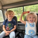 Tiziri Digne Instagram - Family time ☀️ Petite escapade au @safarithoiry les enfants ont adoré ! On a passé la nuit avec les loups 🐺(cf dernière vidéo) et la journée dans le zoo à la rencontre des animaux, plus ou moins sympas (cf avant dernière vidéo 😂) !C’était une expérience formidable en famille que je vous recommande vivement ! ❤️ #sortieenfamille #famille #family #thoiry #nuitimmersive #hebergementinsolite #zoothoiry
