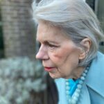 Tjitske Reidinga Instagram – Mijn moeder waar ik zoveel van hou #parkinsonsucks#maarwemakenerwatvan#langleveverpleegkundigen 🙏🏽🦊🤎