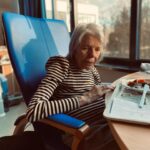 Tjitske Reidinga Instagram – Mijn moeder waar ik zoveel van hou #parkinsonsucks#maarwemakenerwatvan#langleveverpleegkundigen 🙏🏽🦊🤎