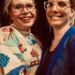 Tjitske Reidinga Instagram – Dank jullie wel lief publiek .Het waren intense maanden .Ik heb mijn vader verloren maar mijn speelplezier is dankzij jullie weer helemaal terug .Na de zomer ga ik verder met mijn voorstelling .Dank je wel @corienvanderzwaag en @martinebakkerofficieel voor het werken met een vrouw met een rugzakje of zeg maar rugzak 😂#moretheater 🤎