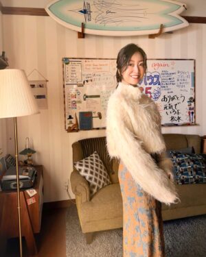 Tomoka Kurokawa Instagram - ♡
結婚サプライズも大成功でした💍💕
仲間想いのシェアハウスメンバーです🏠✨
次回もおたのしみに🎵
▫️
#リビングの松永さん
#リビ松
#シェアハウス