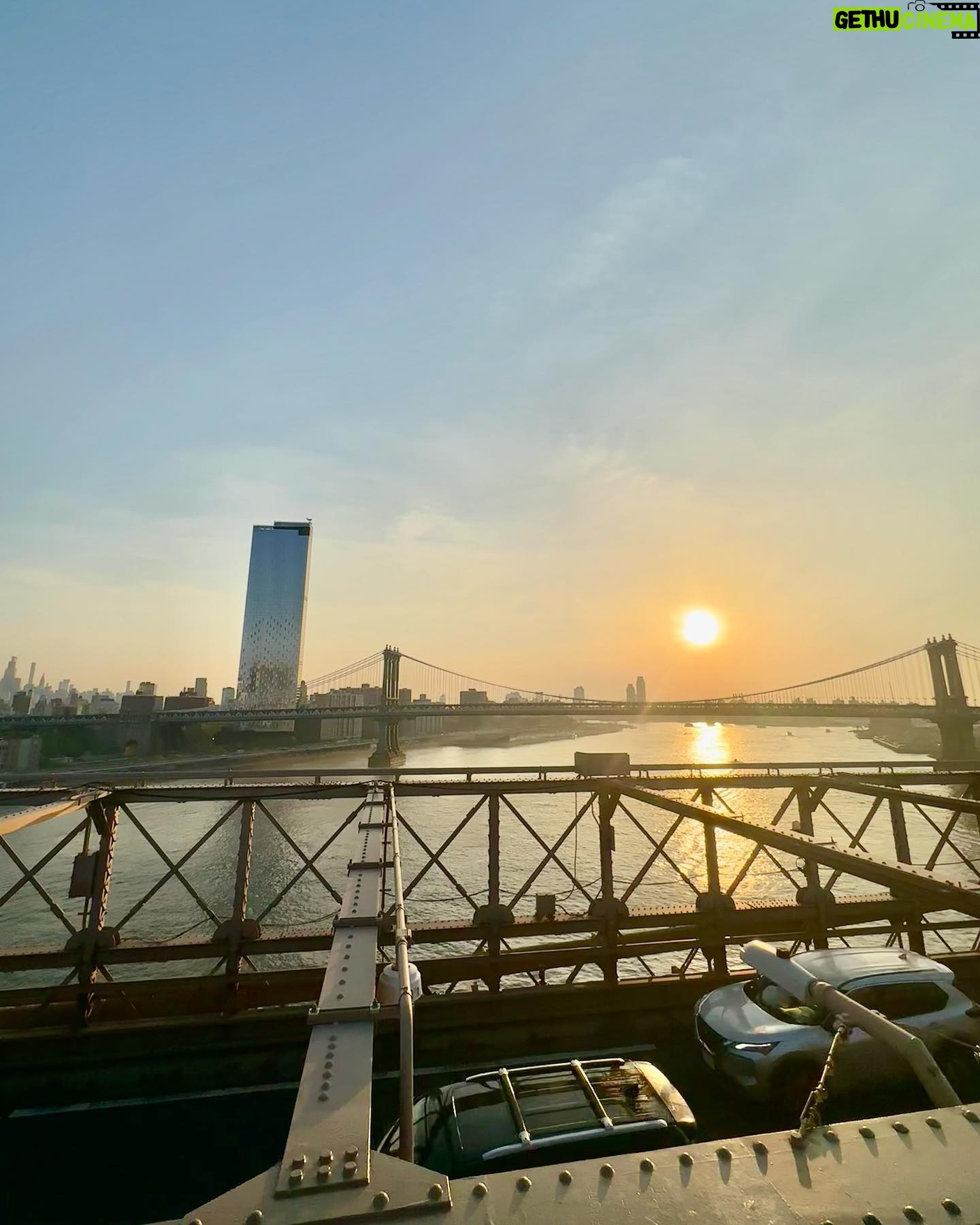 Tomoka Kurokawa - 6.6K Likes - ā”
ćć„ć¼ćØć¼ćÆć®ć©ć³ććć¼ćÆć®ć²ćØć¤ć§ććbrooklyn bridgećęø”ćć¾ććš
é¼éćÆć¤ć¤ć¼ć使ēØććäøēåć®åćę©ć ććć§ćš®
č»ć®éč·ÆćØę©č”č
éč·ÆćÆ2ꮵć«åććć¦ćć¦ćäøćč¦ććØč»ćčµ°ć£ć¦ćć¾ććš
訪ćć¦ćæććØćć®å¤§ćććØčæ«åć«å§åććć¦ćć³ćććæć³ć®ē¾ććęÆč²ć«ęåćć¾ććš½āØāØāØćØć¦ćē“ ęµćŖä½éØć«ćŖćć¾ććš
š
#é»å·ęŗč±ć®NYēéäø
#ęŗč±inNY
#nyc
#NewYork
#ćć„ć¼ćØć¼ćÆ
#ćć„ć¼ćØć¼ćÆēę“»
#brooklyn
#ćć«ććÆćŖć³
#brooklynbridge