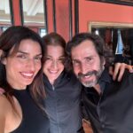 Tonia Sotiropoulou Instagram - Μεγάλου μήκους, νέος ρόλος, μονοπλάνα, ιστορίες καλοσύνης ,Αλμοδοβαρικοί φίλοι και πρώτη μέρα Ιουνίου ❤️‍🔥☀️📽️ #featurefilm #lifelately #actresslife #actress #june #june1st #lifelately #friends #sunsets