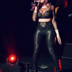 Trace Lysette Instagram - 🎶 @theblackrosela
