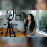 Tracey Edmonds Instagram - For those of you who get your work in AT HOME... I’ve got something for you! 💻💼 My At-Home Office Essentials can help you stay productive and motivated as you tackle your work. Check out “My Favorite Home Office Essentials’ now on my YouTube channel at the link in my bio and don’t forget to please subscribe for more. XO, Tracey ⁣ #todaysinspo #fashioninspo #grwm #shotoniphone #vloggerlife #dailydose #minivlog #dailyvlog
