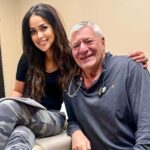 Tracey Edmonds Instagram - Our HEALTH & WELLNESS IS EVERYTHING! And I don't play when it comes to my health. I practice "preventive health care" and have been supplementing with vitamins since I was 25 years old. I've also been blessed to have had 2 incredible doctors who have watched over me throughout my adult life: the trailblazing #DrUzziReiss out of LA and the brilliant #DrJosephHickey who relocated his NY practice to Hilton Head a while ago! This is Dr. Hickey and God bless him for MAKING SURE that I stay healthy! I just finished my checkup. 👍🏽 Now I'm encouraging all of you to stay on top of your health too! Sending you love!! 💪🏽❤️ #alrightnow #livingyourbestlife #cleanliving #anitaging #selfcare #healthymindbodysoul