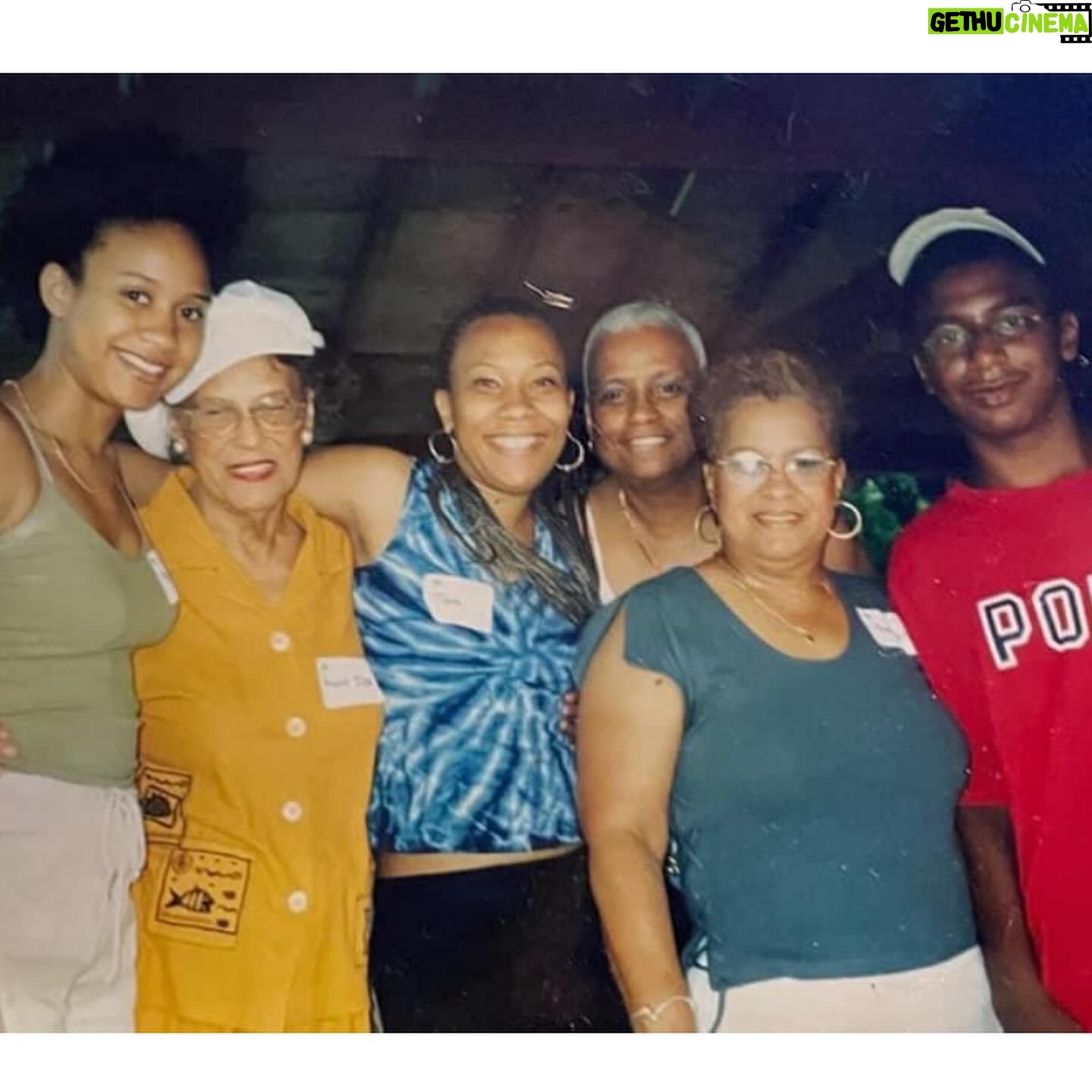 Tracie Thoms Instagram - These amazing women made me the woman I am today… And we are so lucky for it! Mom, Mariana, Aunt Sandra Wilton, and matriarch, Ida Davis. Thank you all for your love and sacrifices. @mariposa327 @a_manthedj_ and I carry you with us everywhere we go. We got some badass angels, let me tell you! Love and miss you ladies, so so much! ❤️❤️❤️❤️