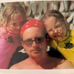 Tracy Pollan Instagram - What do you get when you combine kindness, generosity, hilarity and thoughtfulness? Best dad ever! Thank you @realmikejfox for being all of that and more. Happy Fathers Day all! ❤️❤️❤️