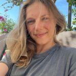 Tracy Spiridakos Instagram – 🌞