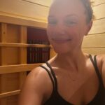 Tracy Spiridakos Instagram – A little infrared sauna on this snowy Chicago morning 🥰