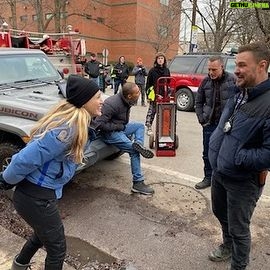 Tracy Spiridakos Instagram - This was clearly a good story….now if only I could remember what it was 🤔