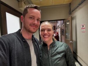 Tracy Spiridakos Instagram - Tonight’s episode was directed by the one and only, our very own @jesseleesoffer 🥳🥳🥳!! And you guys, it’s a realllllllly good one. You don’t want to miss it.