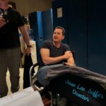 Tracy Spiridakos Instagram - Tonight’s episode was directed by the one and only, our very own @jesseleesoffer 🥳🥳🥳!! And you guys, it’s a realllllllly good one. You don’t want to miss it.