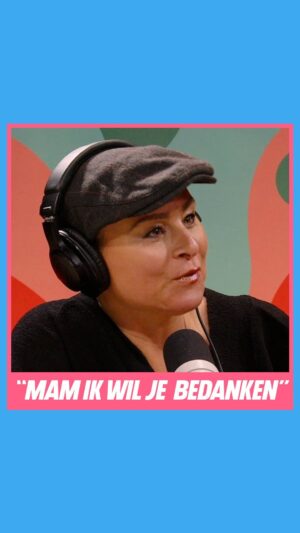 Trijntje Oosterhuis Instagram - Een dankbare zoon ❤️

Luister morgen naar een nieuwe aflevering van V4der. Niemand minder dan @trijntjeoosterhuis is te gast!