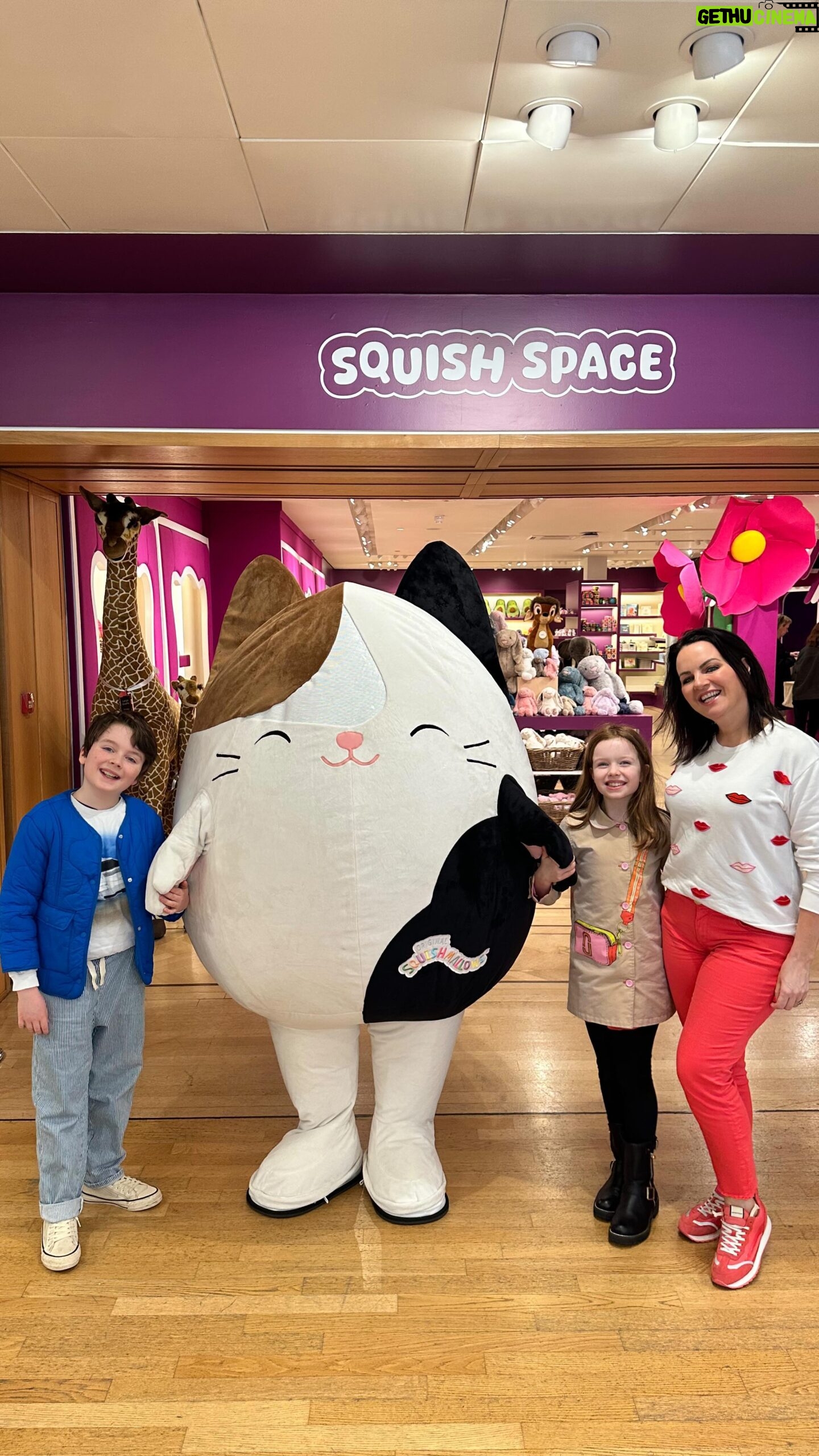 Triona McCarthy - 339 Likes - Are you on the hunt šµļøāāļø for some Easter holiday š£ activities to keep your little ones š§š» š¦š» entertained? Look š no further than the brand NEW⨠āSquish Spaceā āØat Brown Thomas.
Maxi & Mini & ME had the BEST TIME EVER with all the cuddly companions, from Jellycat to Squishmallows. š§ø š
Make sure to snap some selfies š¤³on the Squishmallows sofa šļø and personalize your purchases for a special touch THIS Saturday the 30th of March as well as April 6th between 12-4 pm šļø
Thereās lots more to see & do including a colouring in station šļø āļø a book section š & stickers to collect. š«“š»
And donāt forget to mark your calendars šļø for April 6th & 7th from 12-3pm, when Squishmallows Cam the Cat š± will be making a return to the store! š¤©
Head up to Level 3 to see first yourself-Iāll probably be back in there as we absolutely loved it & Iām still thinking of that š
AD
#SquishSpaceBT #CuddlyFun #FamilyAdventures š»š#thingstodoindublinwithkids
