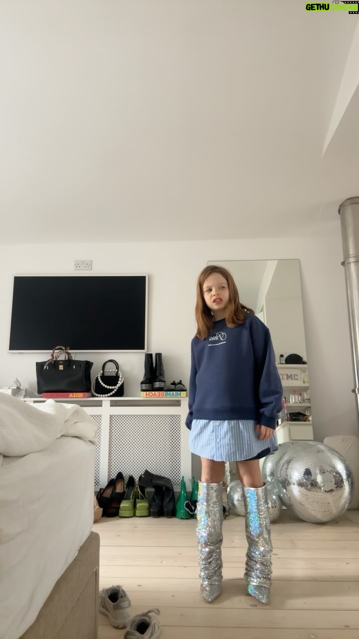 Triona McCarthy - 1.2K Likes - Hey, itās Mini here. āØCheck out my outfit of the day itās amazing & please stay to the end of this video if you do. Thank you so much and if you want to know where to get them you can listen to the whole video and by the way I did this all by myself.šā¤ļøāØš¤£š¤©š¤ŖššØšššš„š„Øš„šš±š«š„«šÆš¦“š