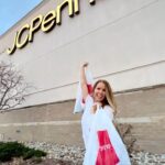 Trista Sutter Instagram - To all my On Pace Preppers out there (or anyone else! 😜), here’s your reminder that @JCPenney has you covered for everything you haven’t already bought for the holidays! Whether it’s holiday party hostess gifts, festive attire, stocking stuffers, or even something special for yourself (because let’s face it, you deserve it!) head in-store or online to fulfill all those shopping needs and more! I sure did…and had so much fun doing it! Happy Holidays! 🎄❤️🎅🏼 #JCPPartner