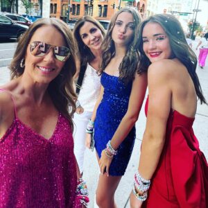 Trista Sutter Instagram - This night was sparkling ✨ 
We won’t let it go… 🎶 
(Like ever)
#weloveyouTS #sameinitials #truetalent #purejoy #swiftieforever #bestbdaypresent #corememory 
#HSbesties #sharedwithourbabygirls